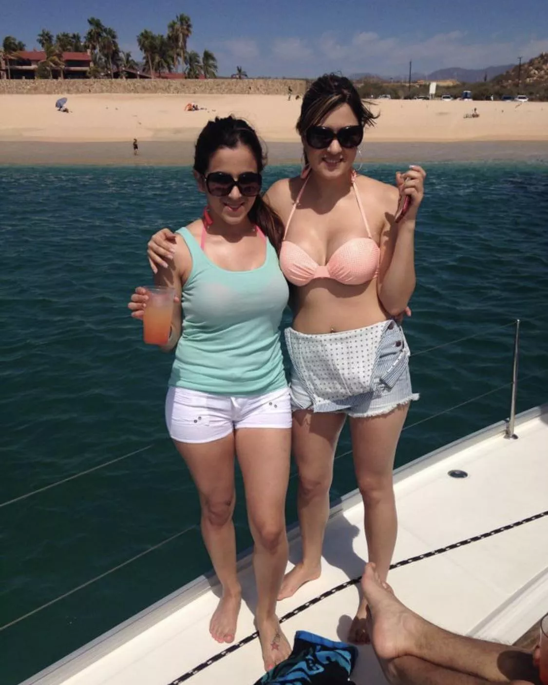 Left or right mommy?