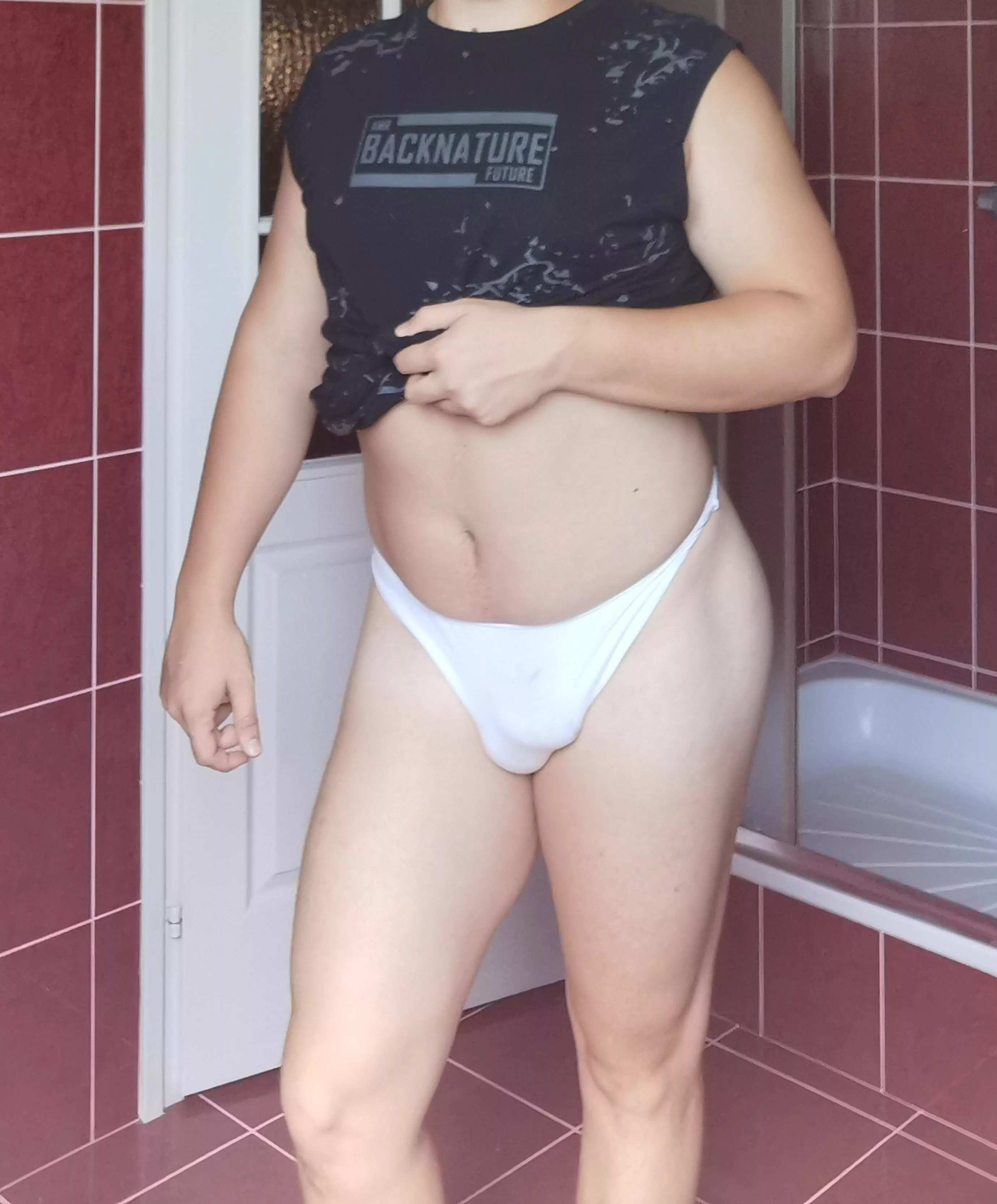 Leg workout feels different in panty