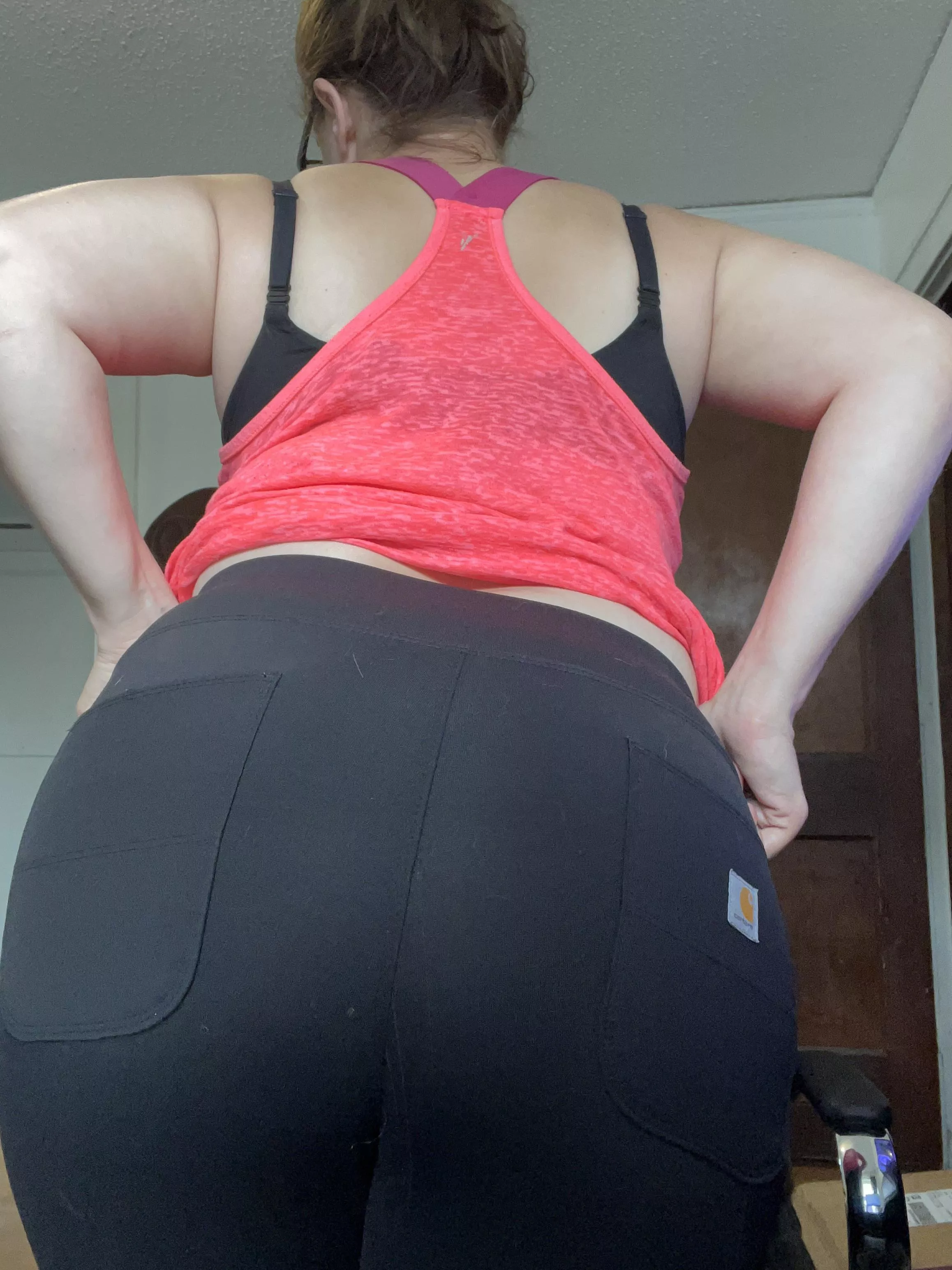 My ass looks amazing even in work leggings