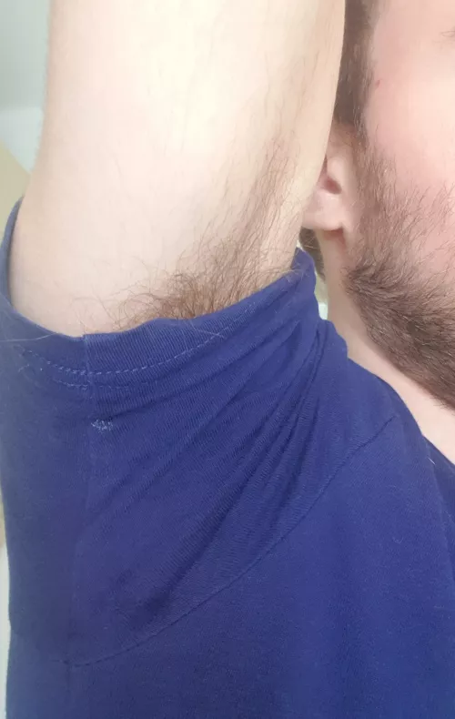 Sexiest armpits with shirts?