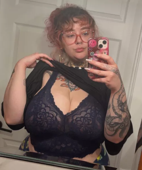 Tell me something naughty 😘