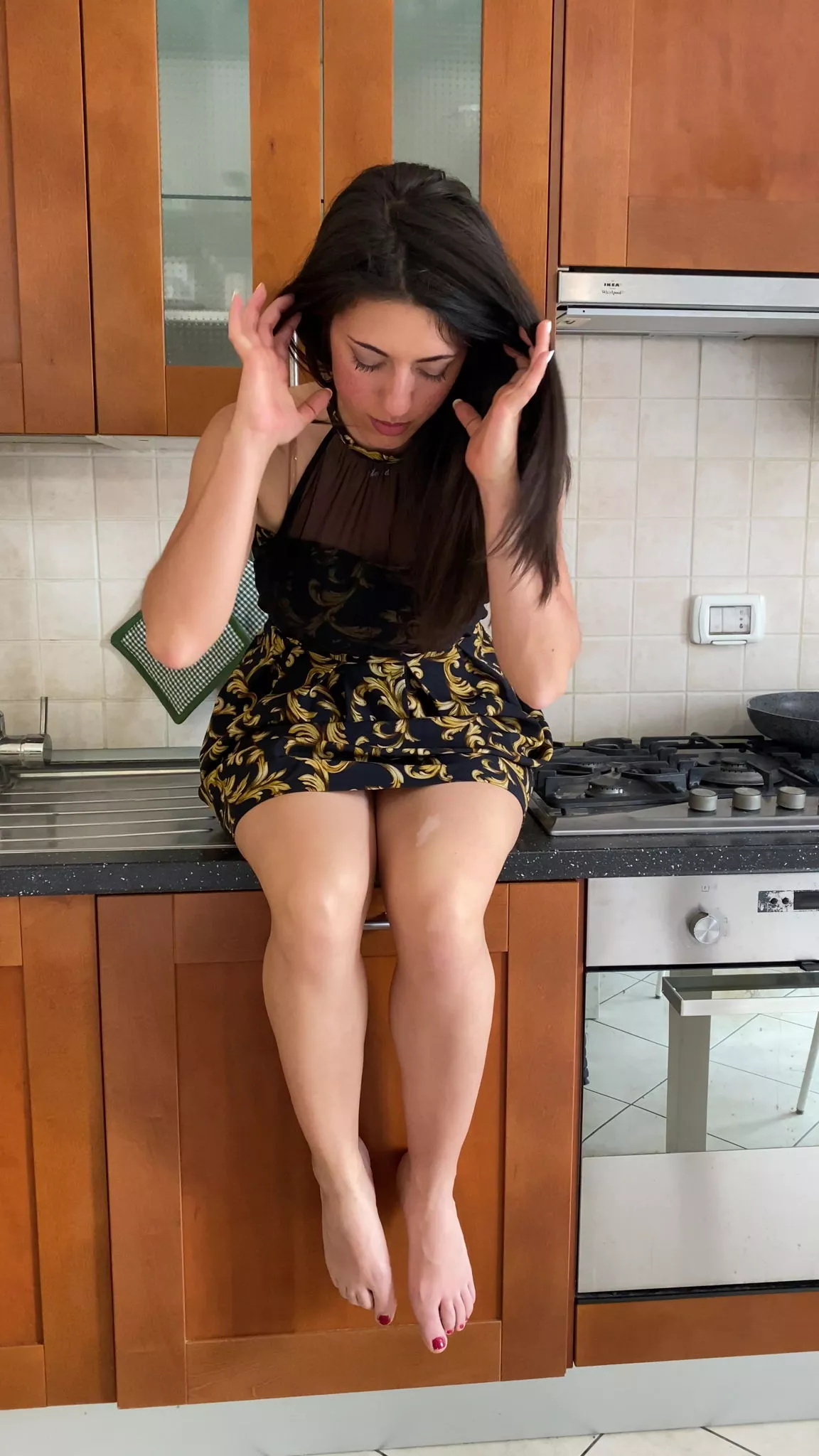 There is a special dessert in the kitchen, ready to be tasted F19