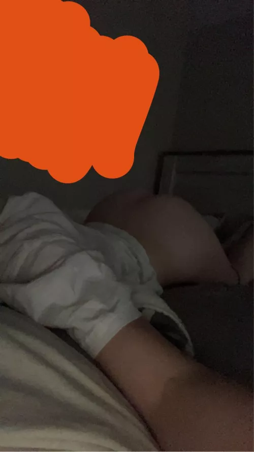 any straight guys wanna fuck my 18yo pussy?