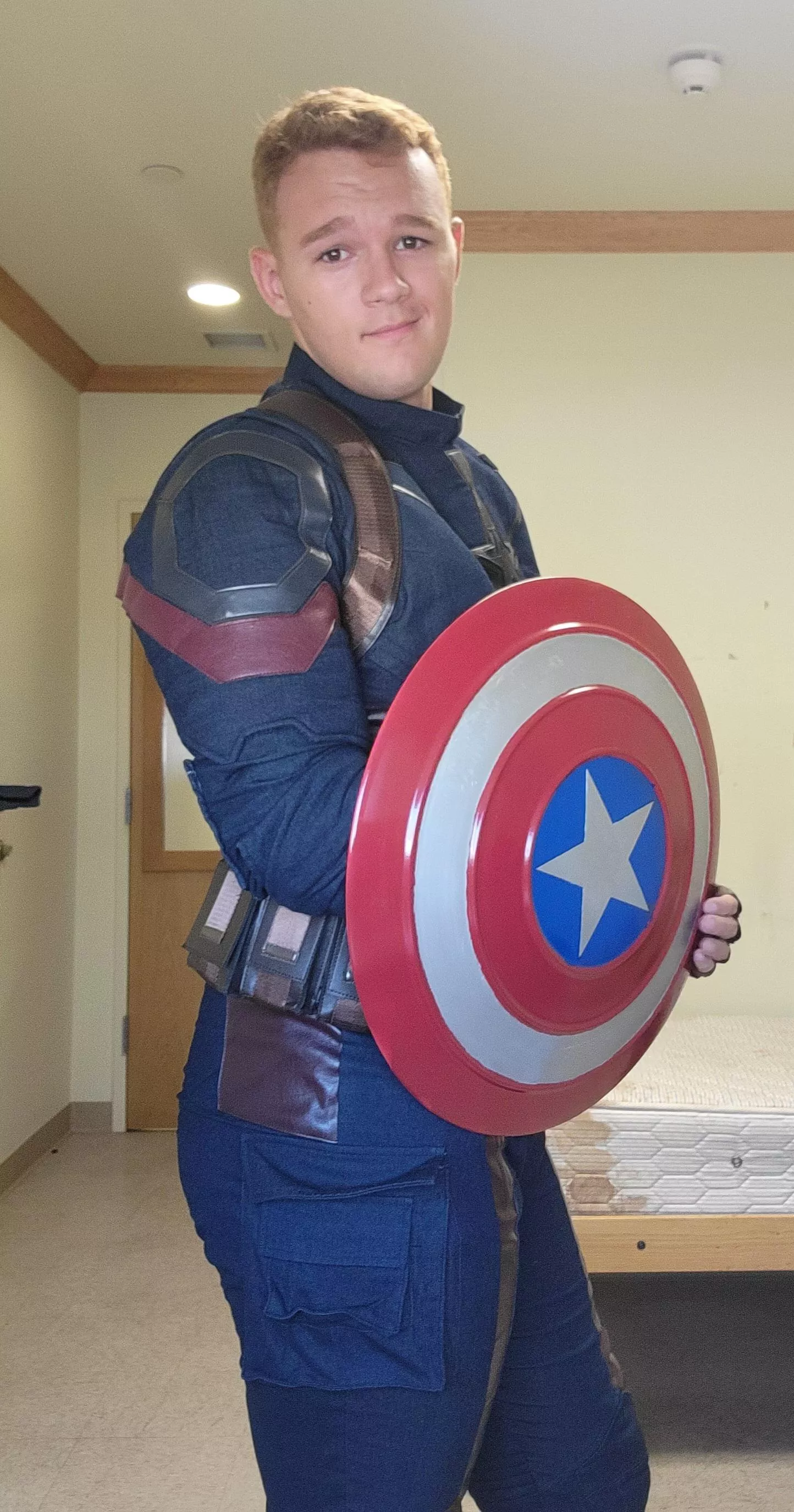 First day of Korea Popcon. What do you think of my costume?