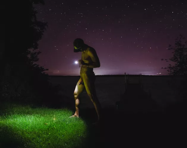 Fun with filters (and flashlights) 💚💜