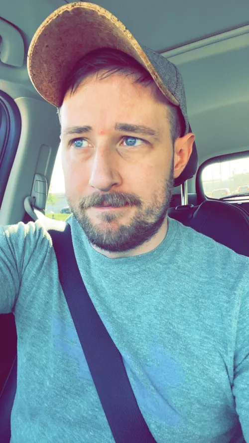 Had a gentleman tell me “With a face like that? Absolutely not.” today. So that’s how Friday is going lol