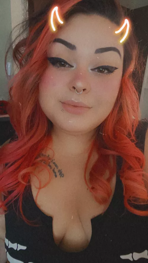 Hiii kinda missing my pink hair already