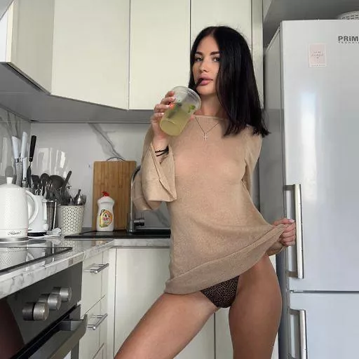 Hope you like heart shaped ass and tight innies <3