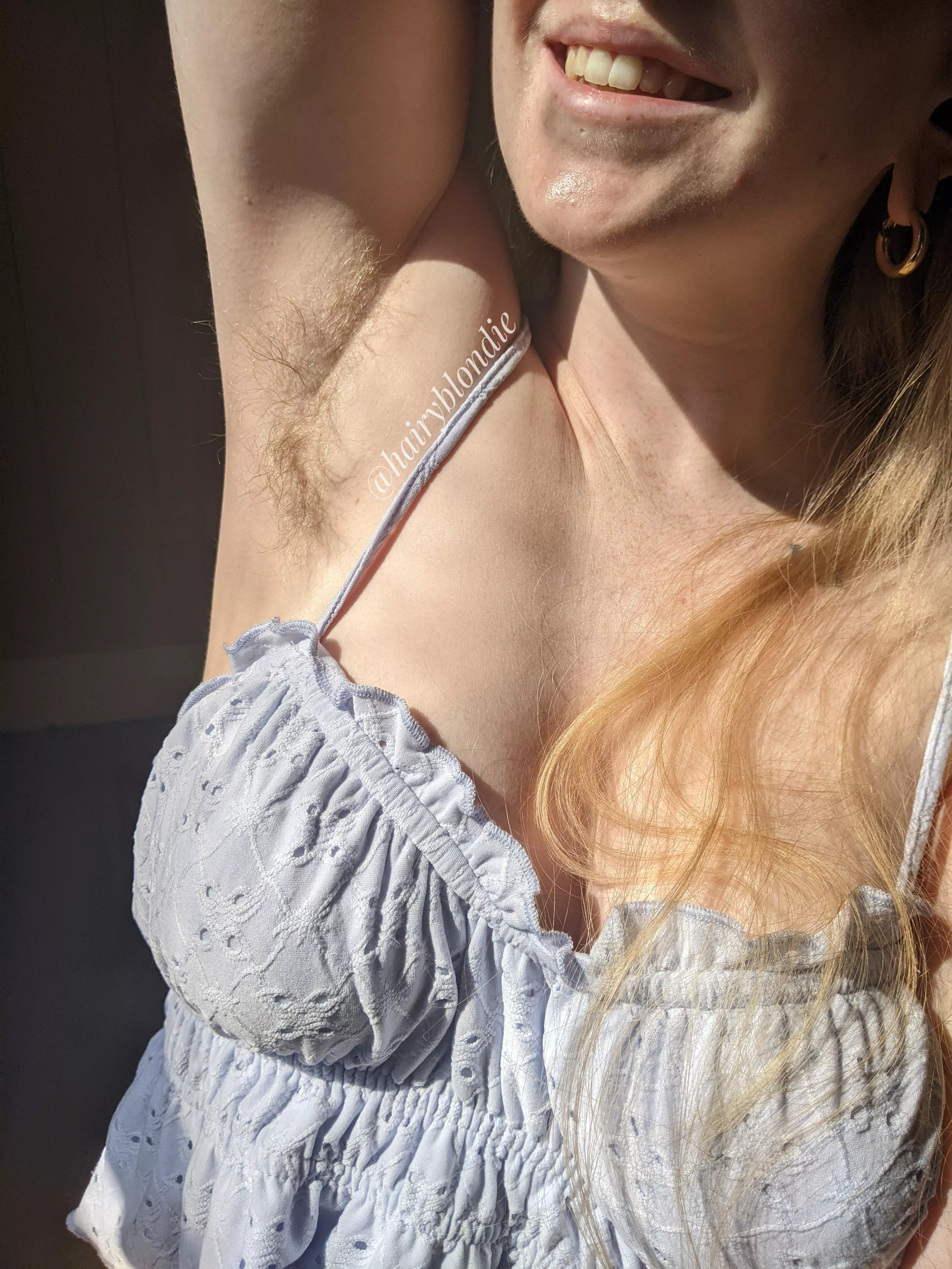 I hate deodorant and razors, can you tell?