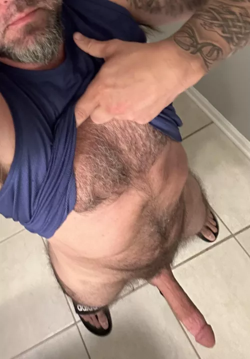 If you help your dads (46)yr old best friend move today, I can pay you!