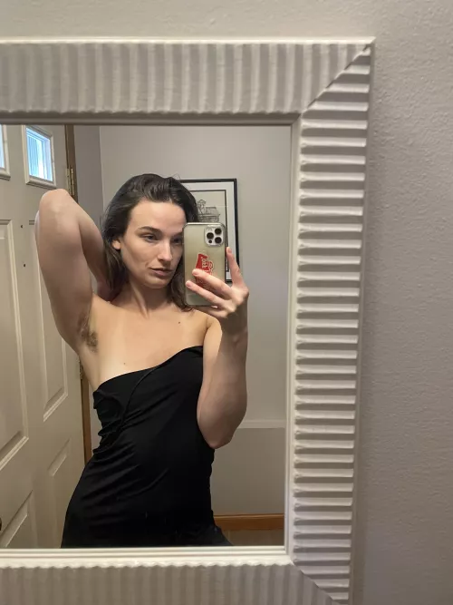 Love a good mirror selfie