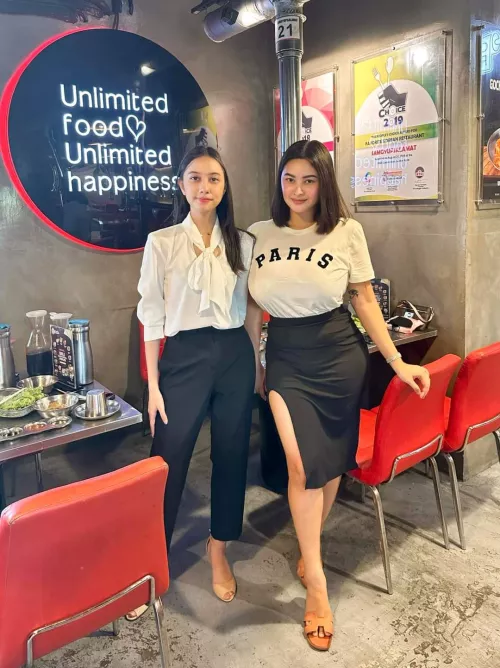 On a scale of 1 to 10, rate both left & right.