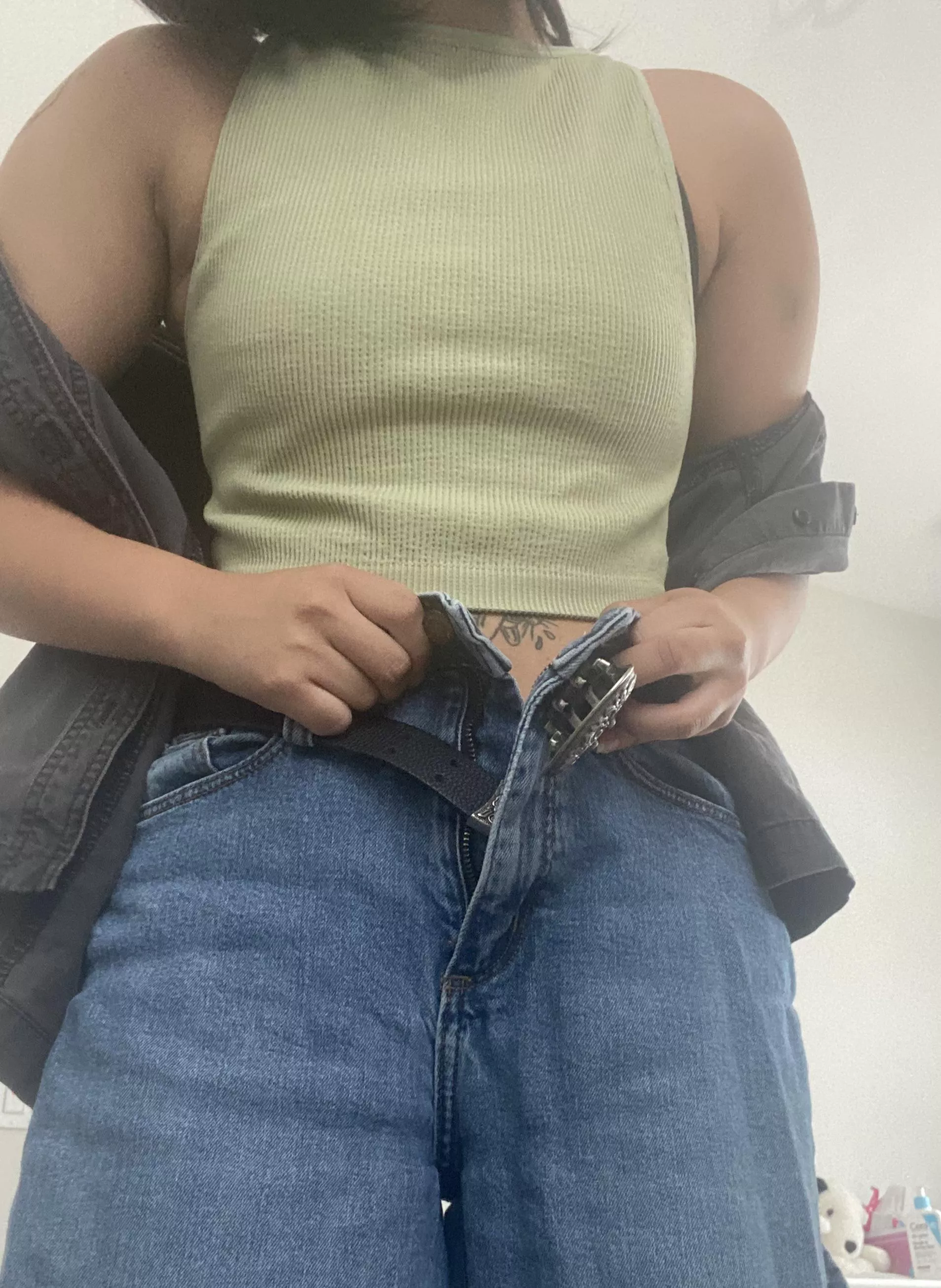 open your mouth up for me, love