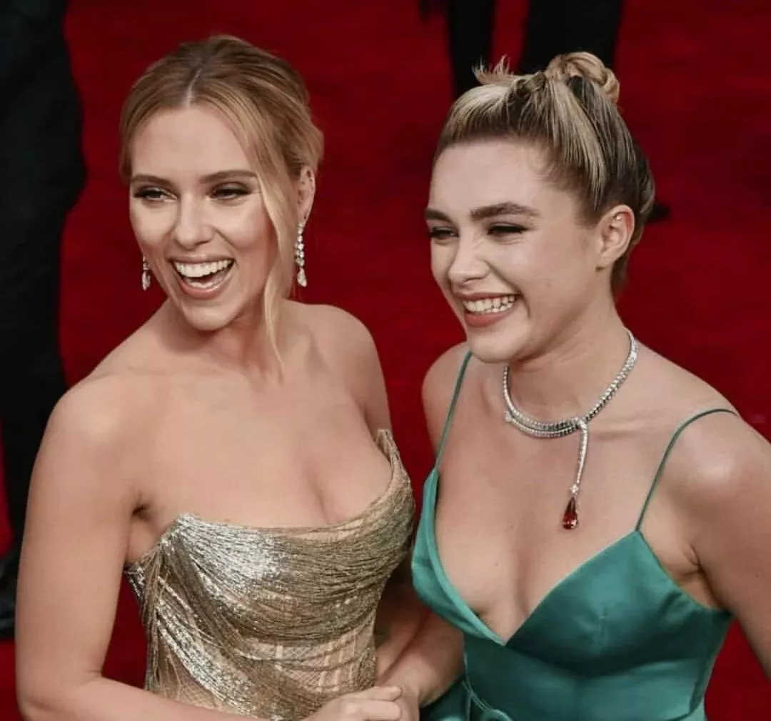 Scarlett Johansson and Florence Pugh