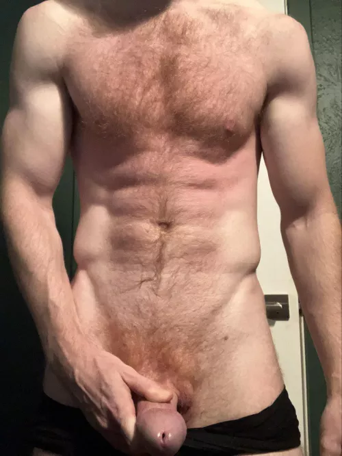 Should we stretch before we war[M] up?
