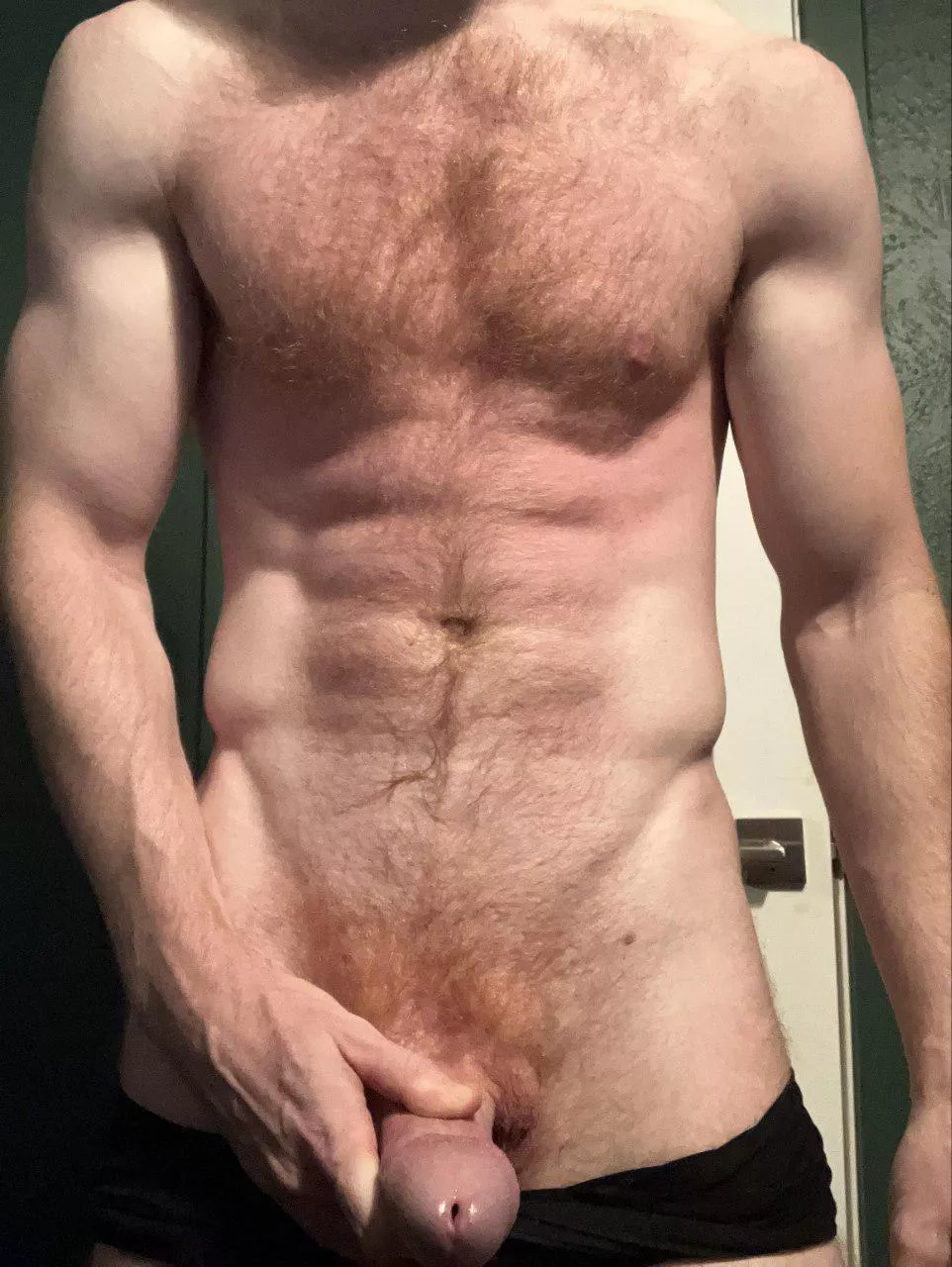 Should we stretch before we war[M] up?