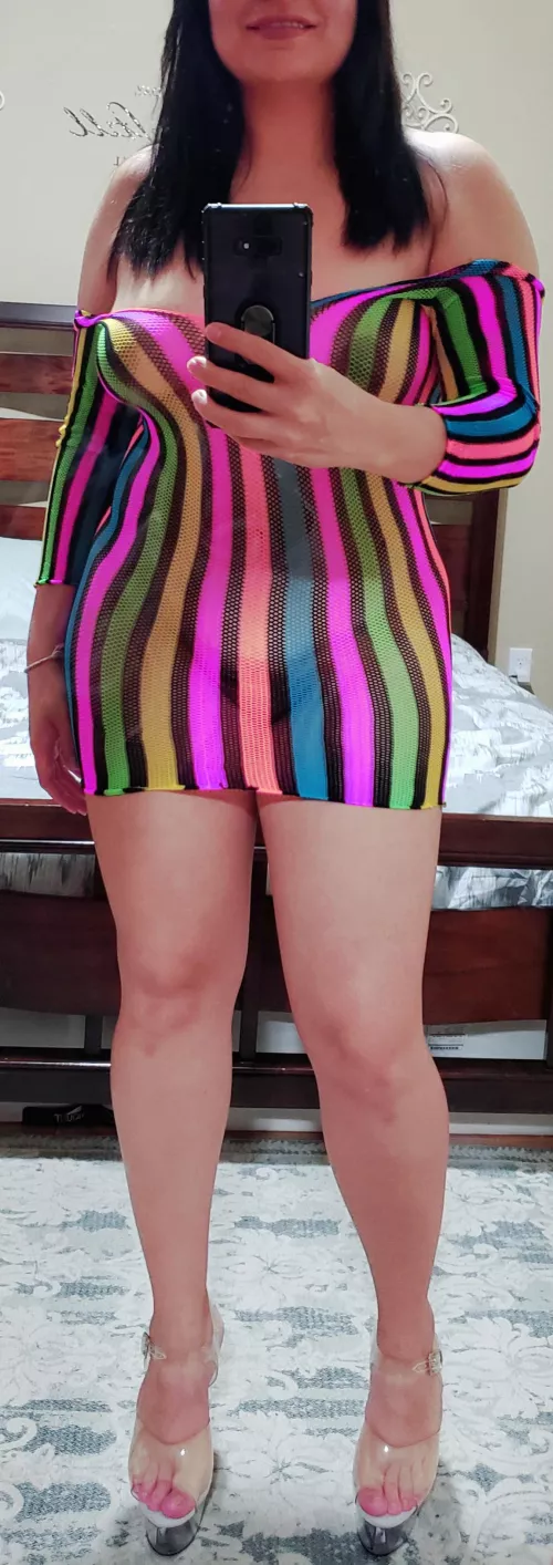 Time to put some color on the dance floor.