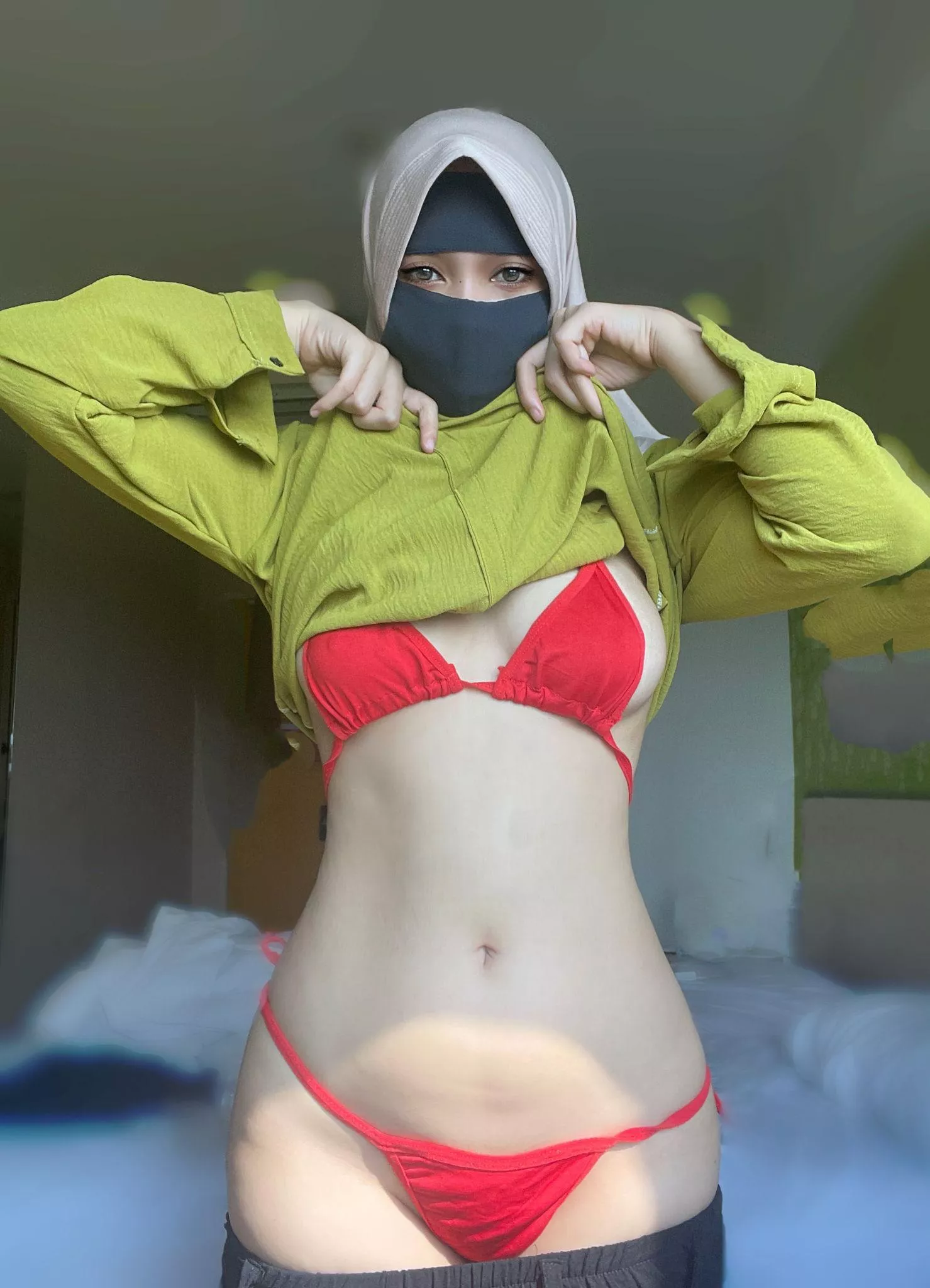 [TW] Is this the hijabi figure you find ideal?