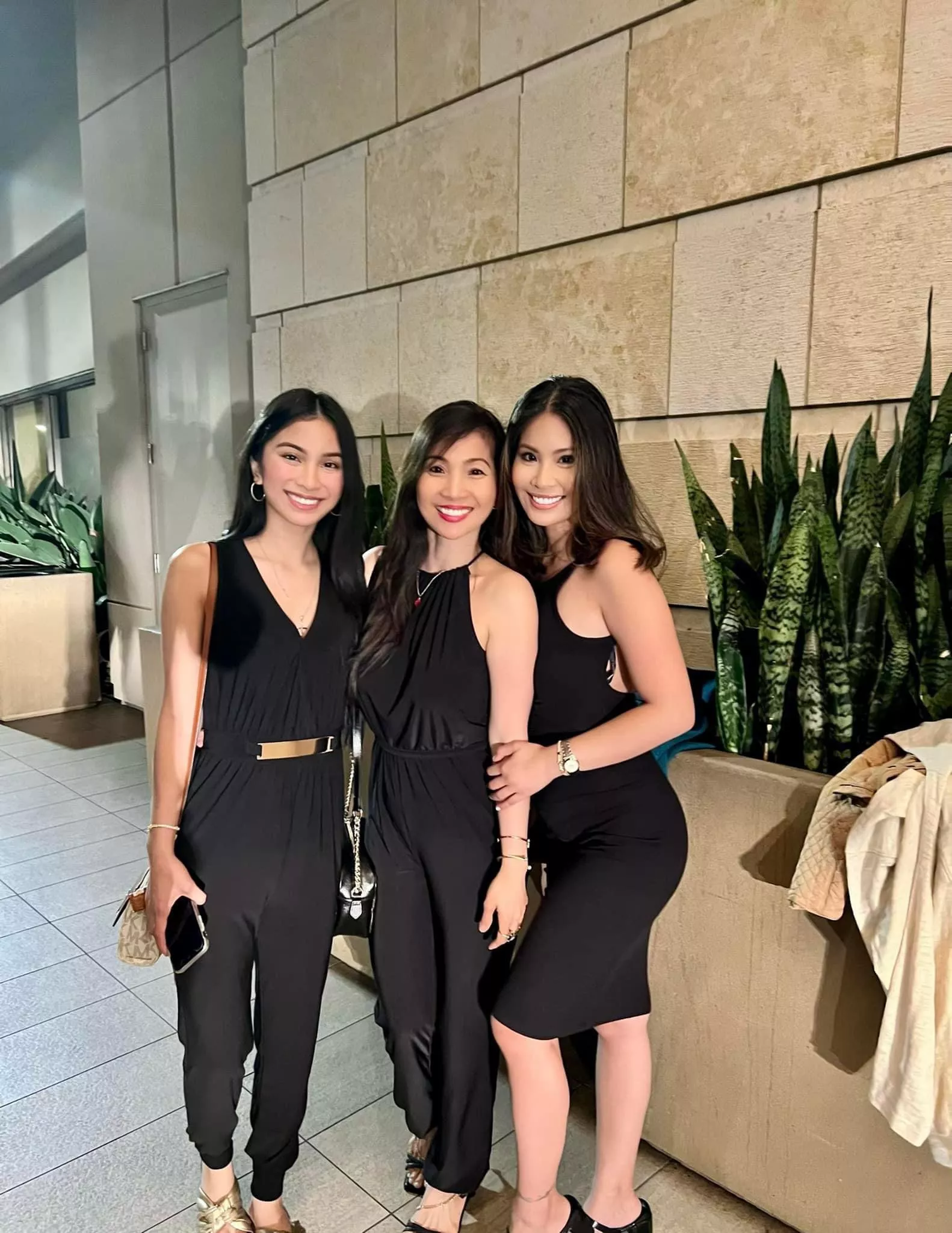 Which one you taking home little sister left or mom in middle or big sister on the right?