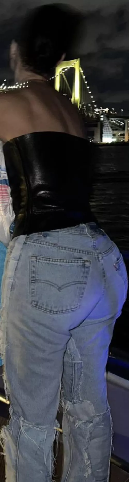 Fat ASS in jeans