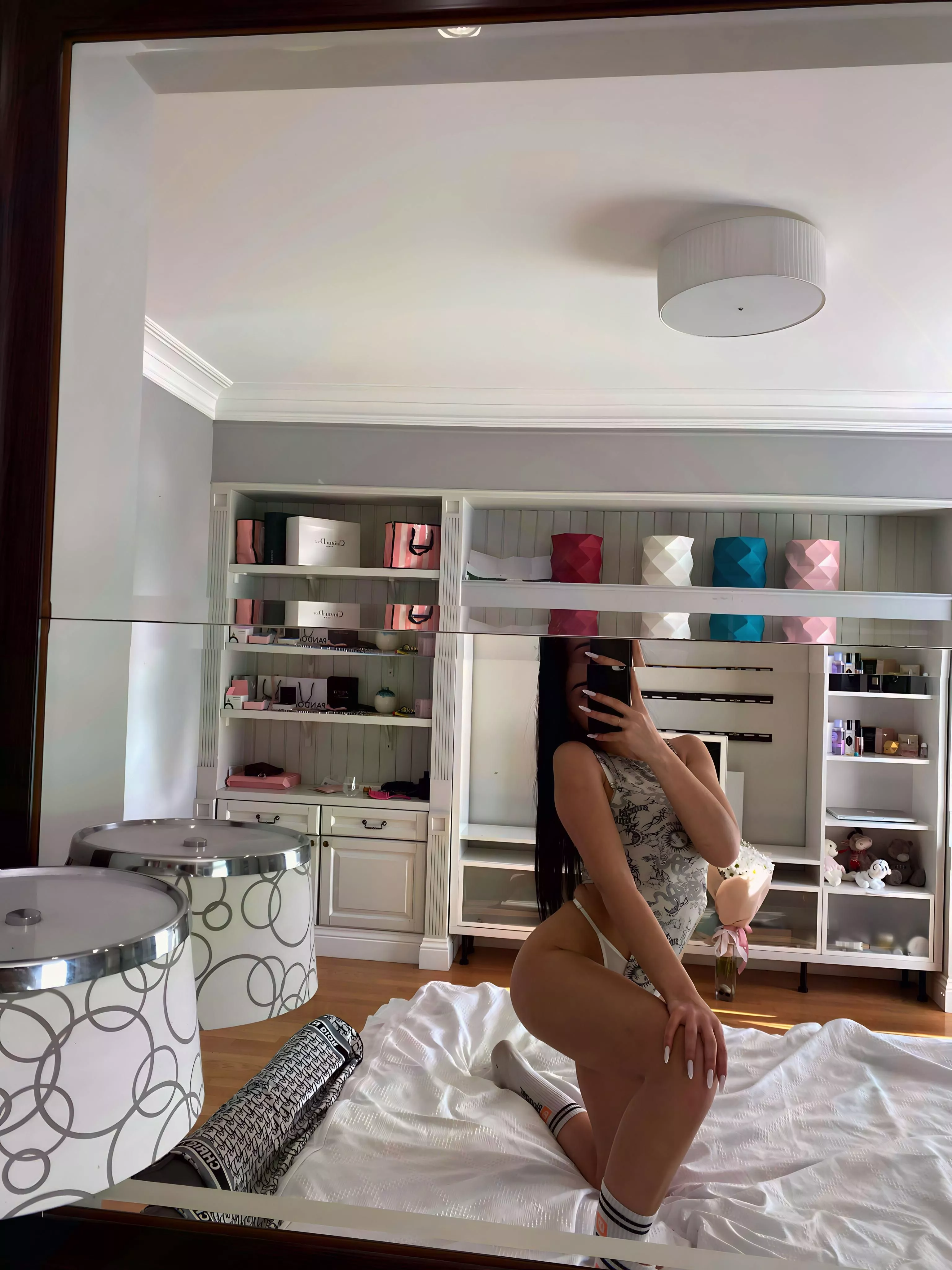 Fuck me in the garden for the neighbours to watch and get jealous