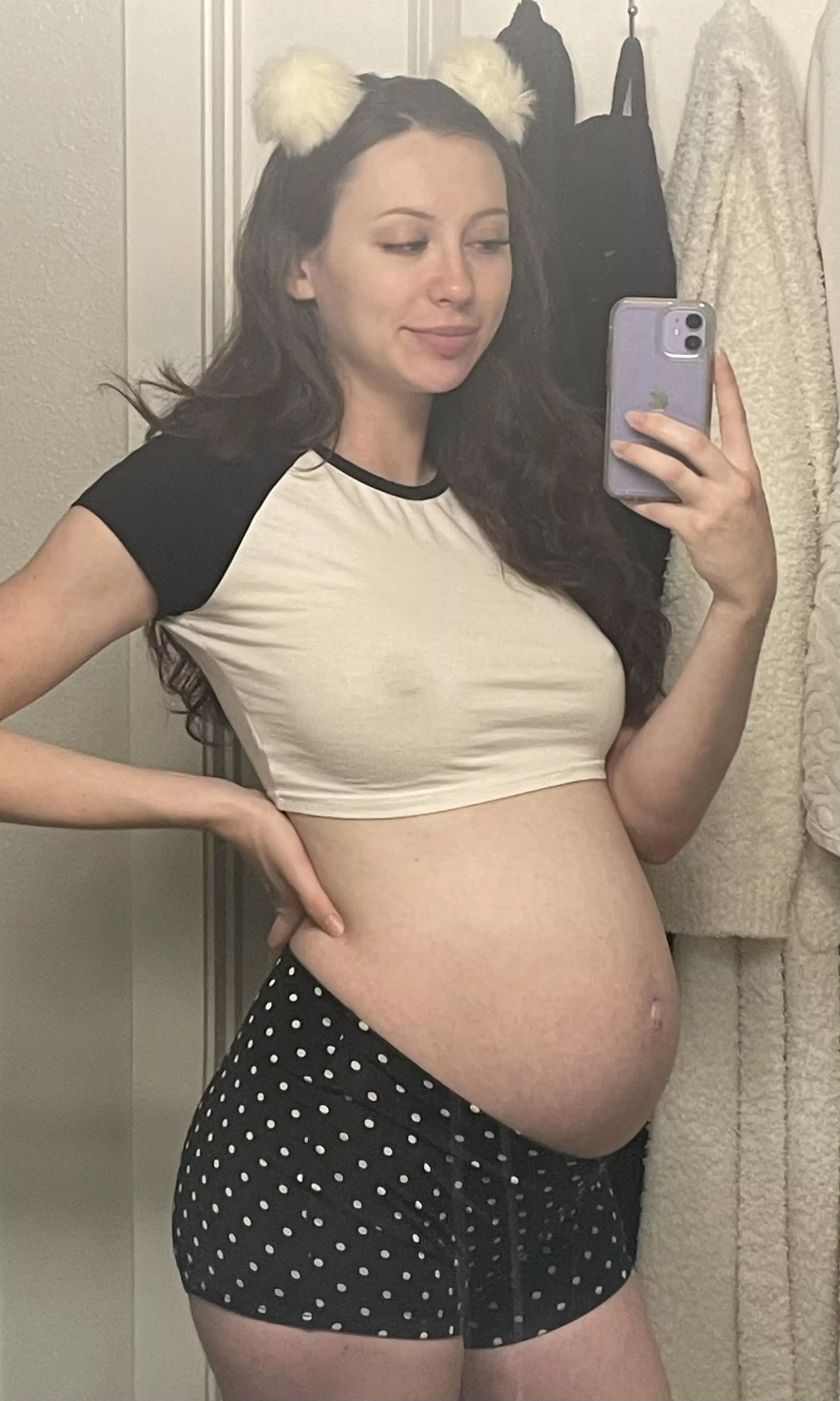 How’s my figure at 9 months pregnant?