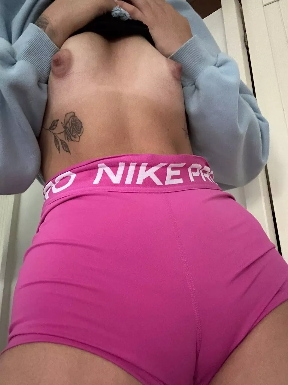 tell me 2 words about my cameltoe