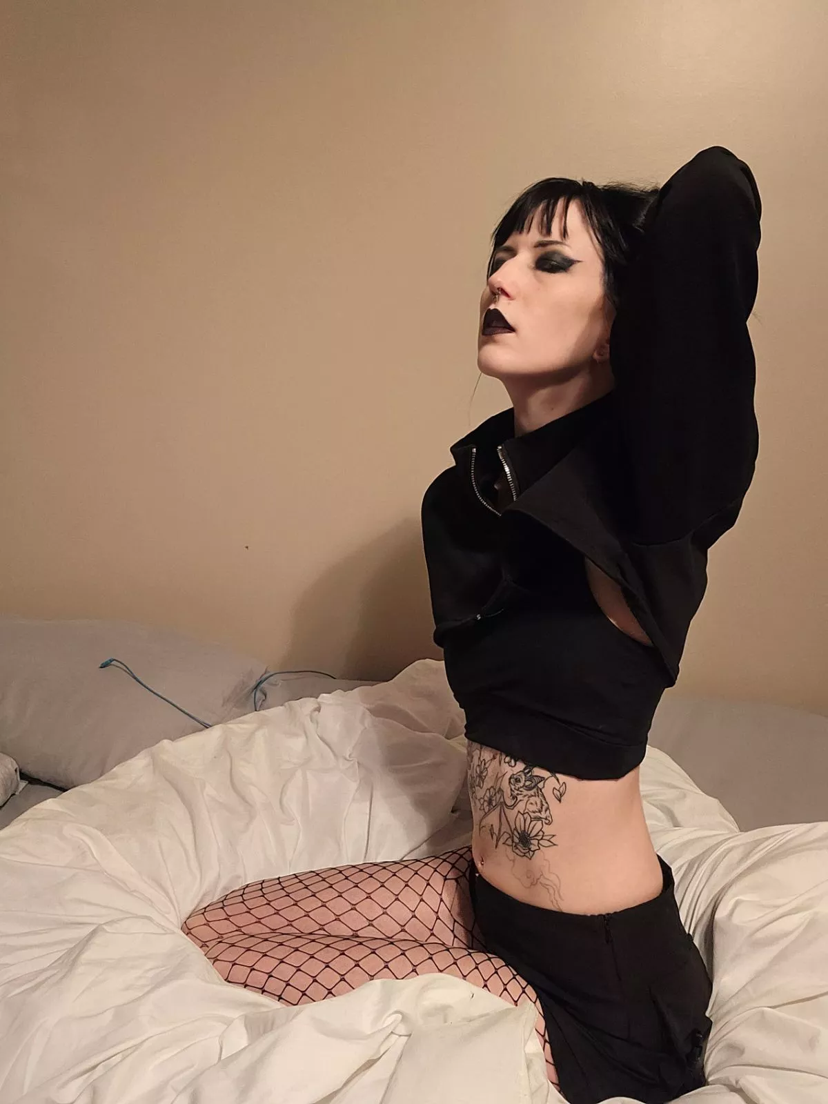 Would I be prettier if you ruined my lipstick?