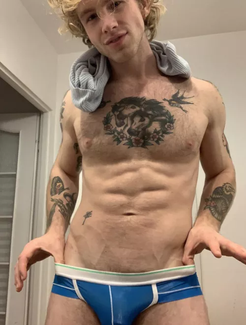 Would u suck me off after our first date? (22)