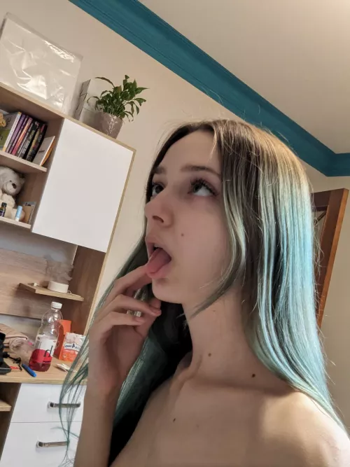 you'd like to see that ahegao during our first sex, wouldn't you