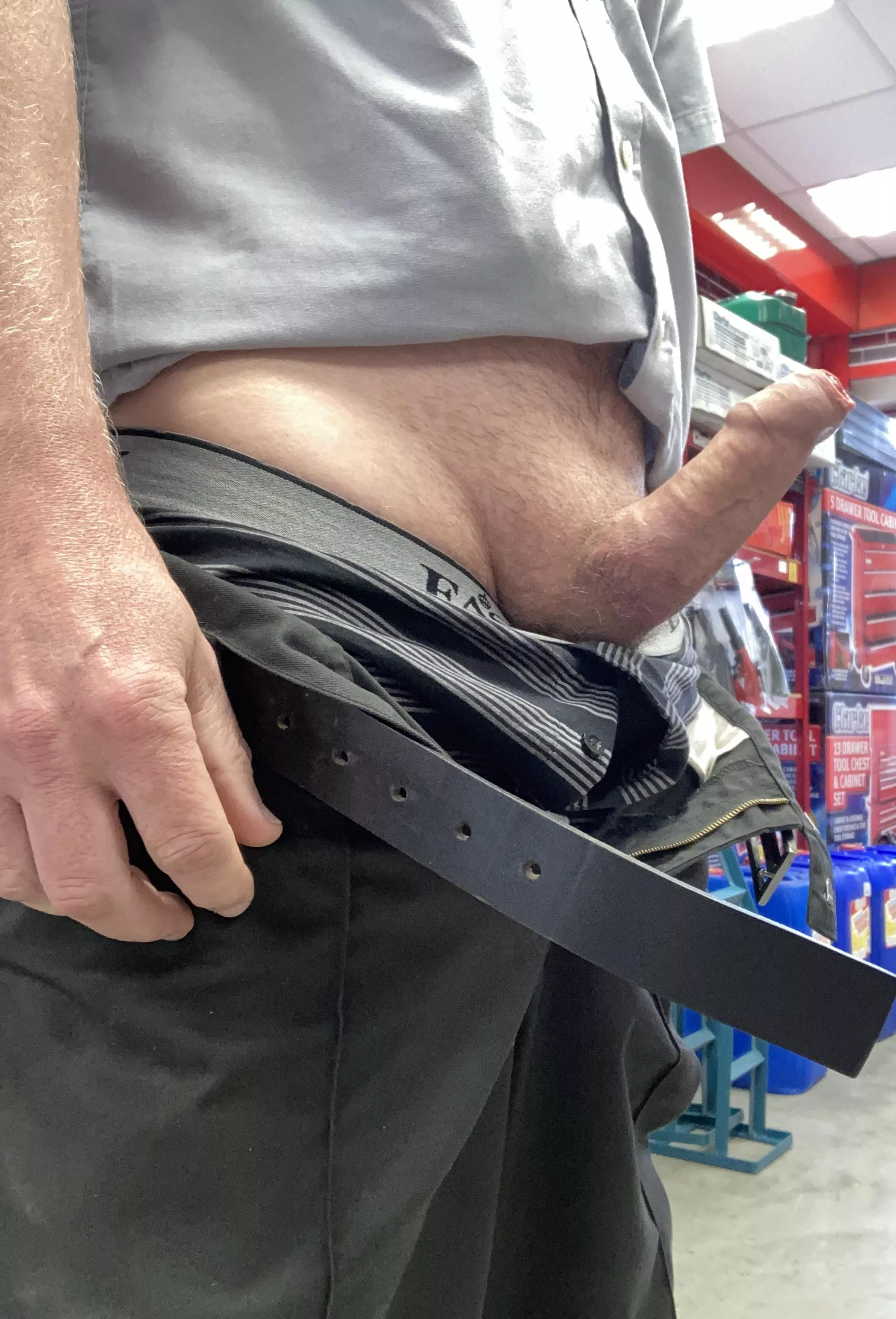 Hard at work on a Sunday (47) married dad