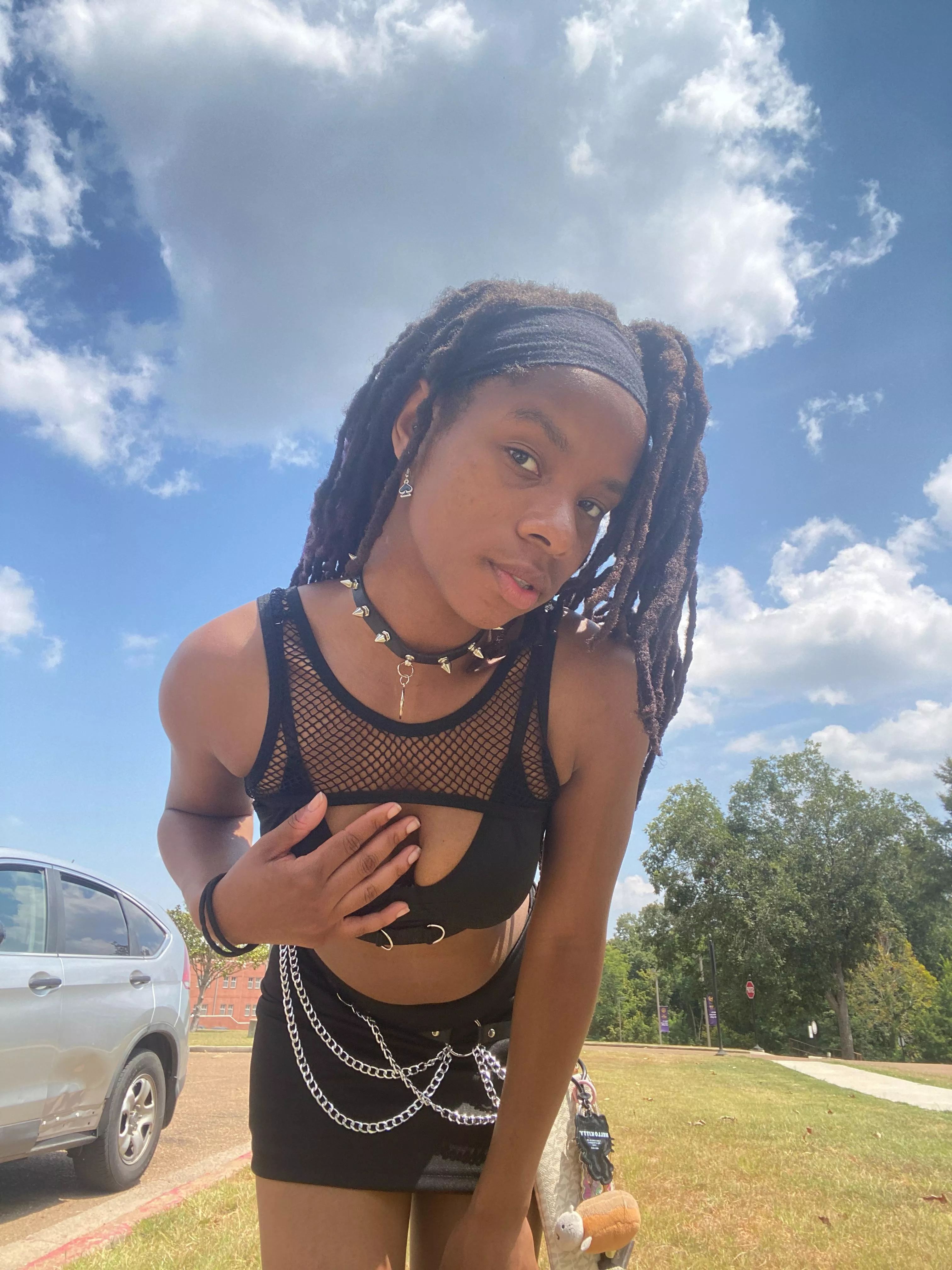 How do y’all like my fit?