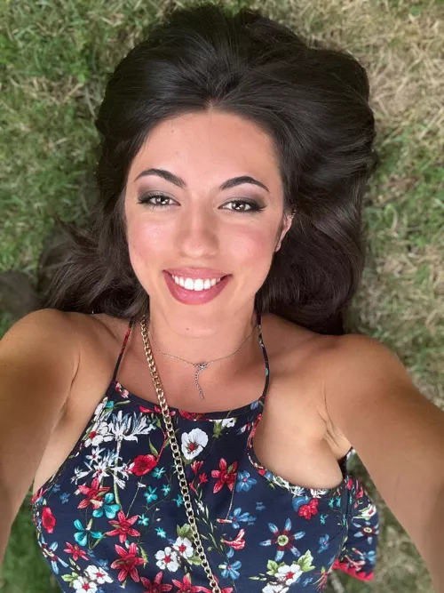 My new braless lifestyle always puts a smile on my face, I feel more at will F19