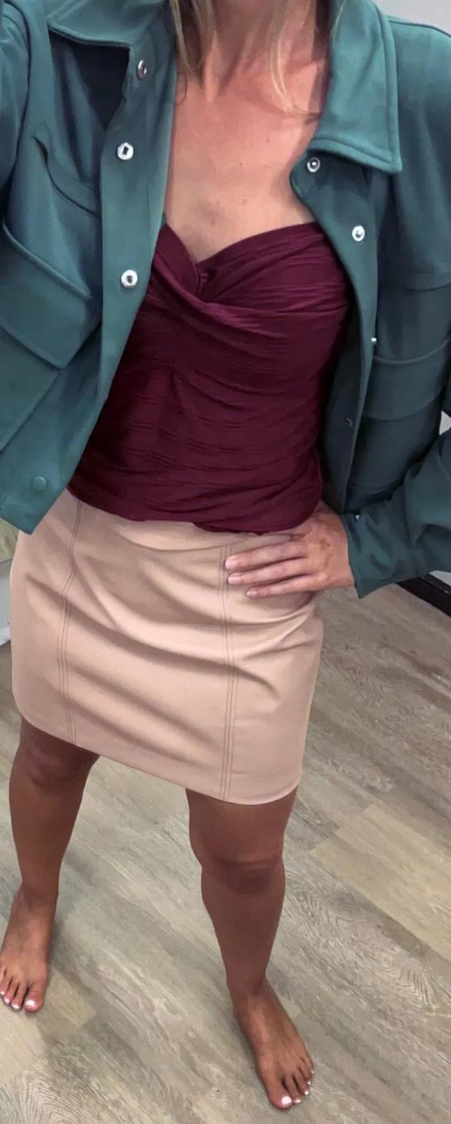 Sir, we really need to do extra hours tonight... I need you to analyse my clothes, I think they're too much