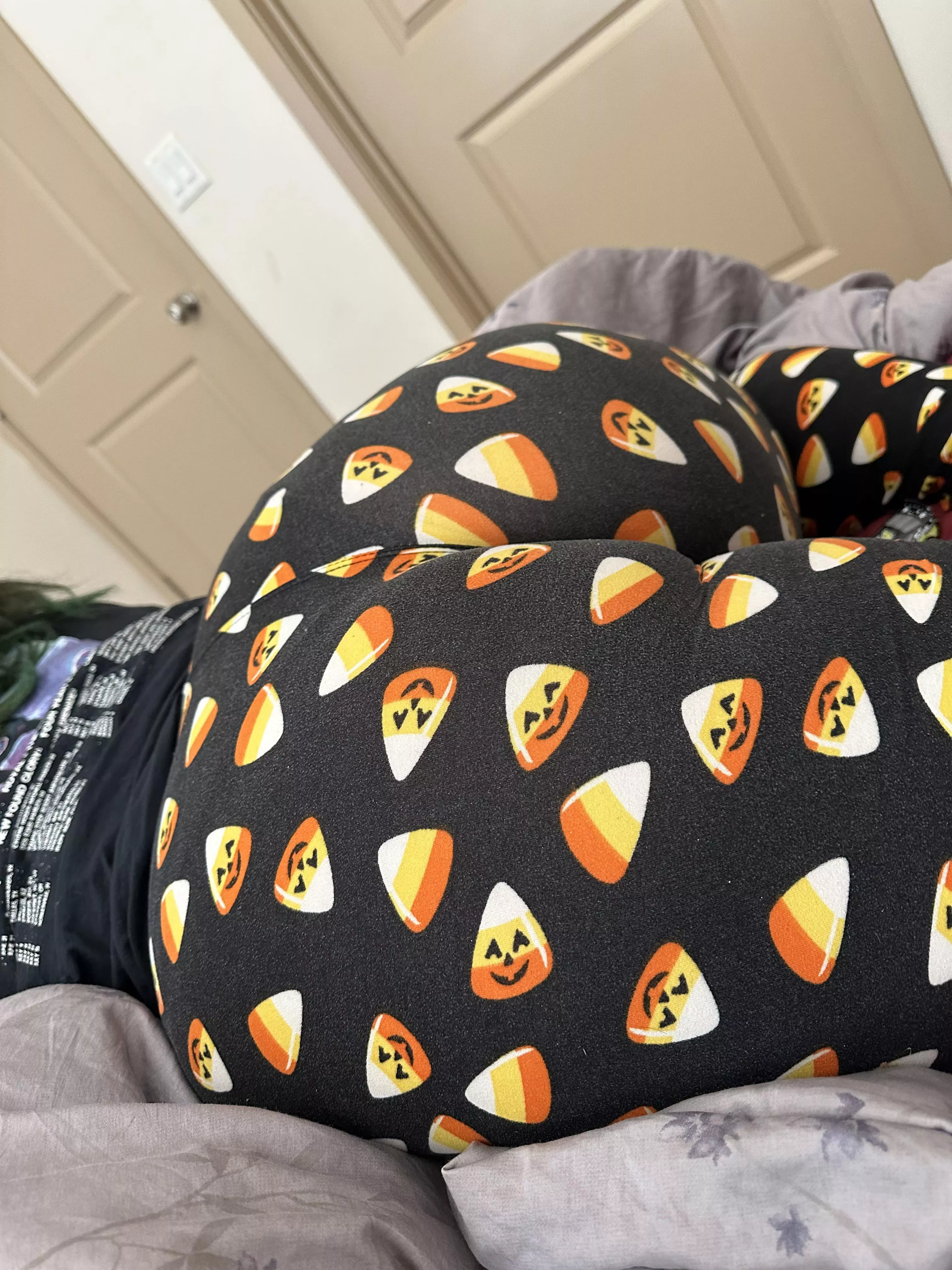 Spooky leggings 👻