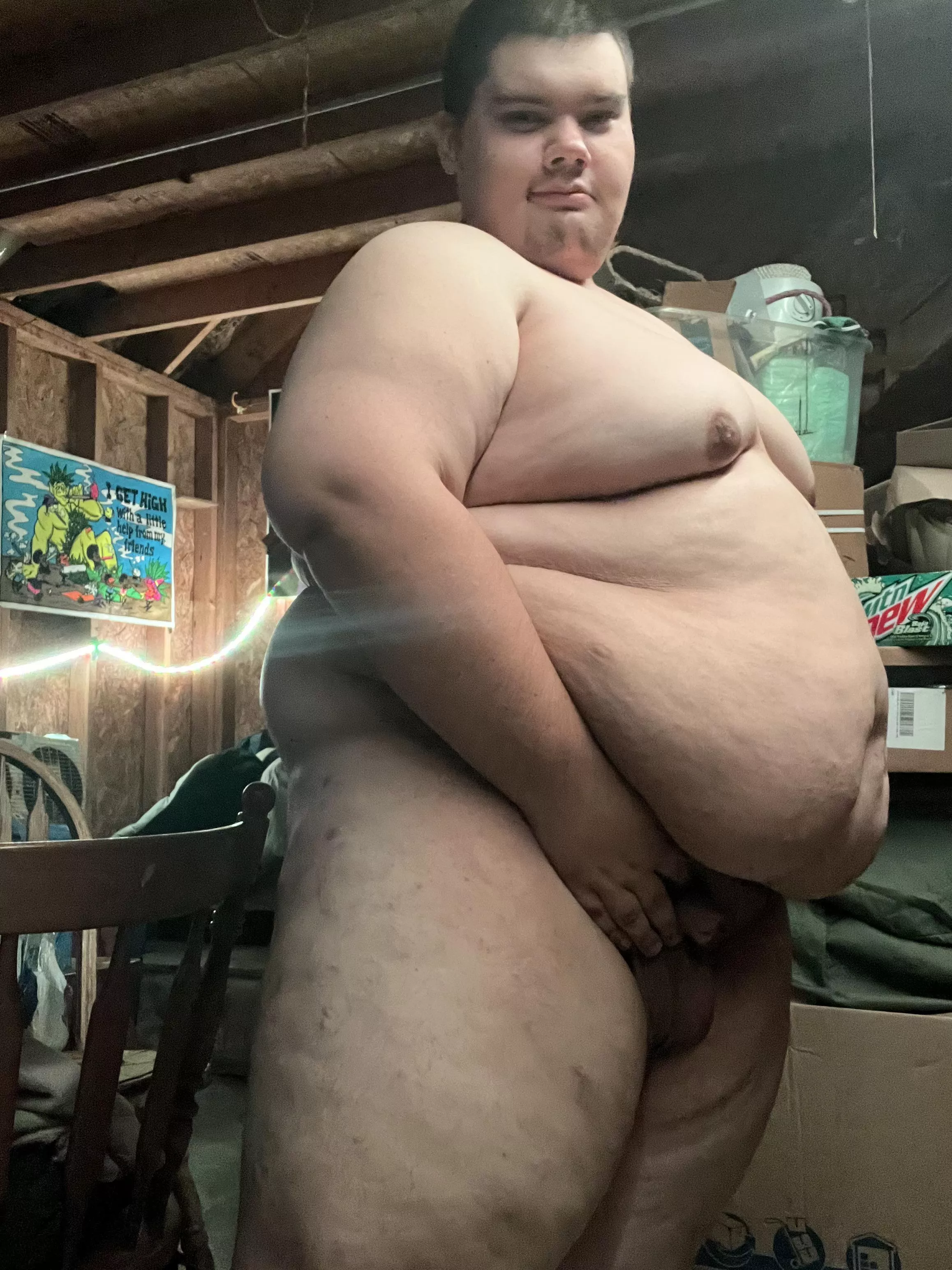 25m looking to be a pretty girls teddy bear