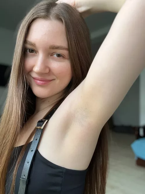 Do you think my deodorant's working? Here, check up close