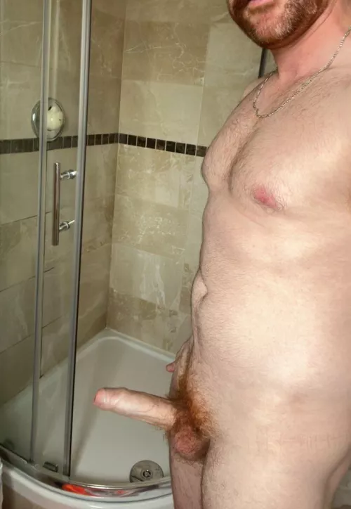 Ginger, Hung, uncut