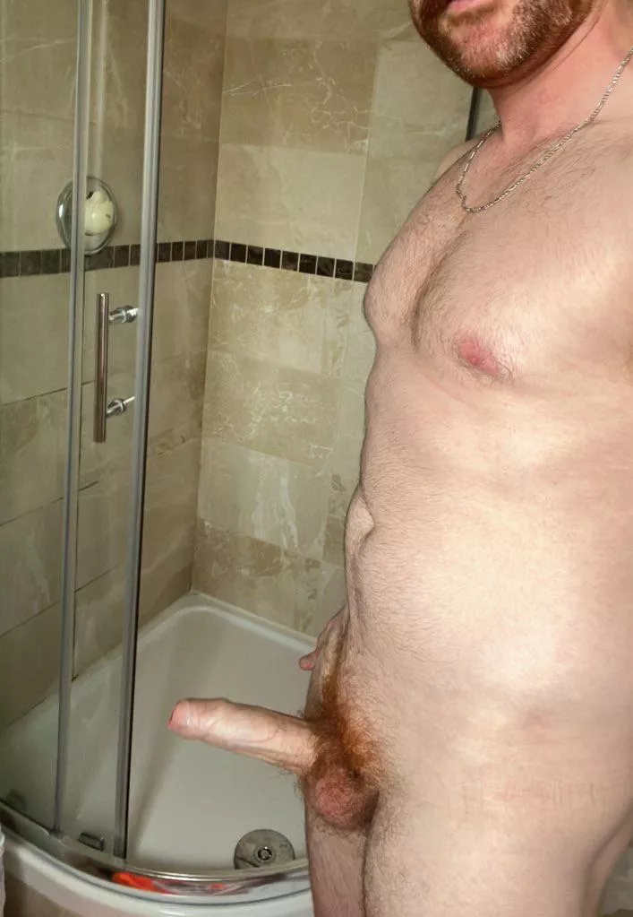 Ginger, Hung, uncut
