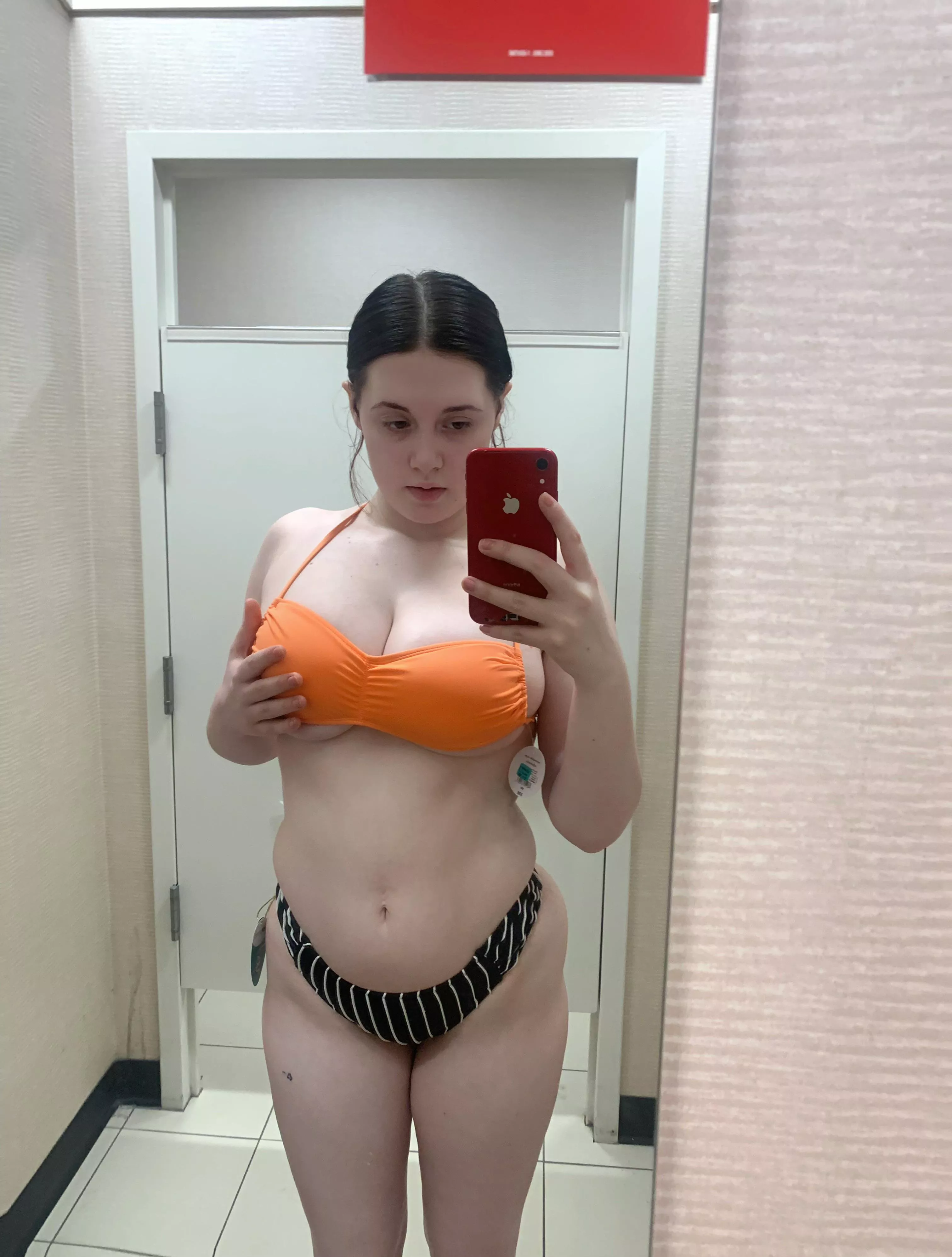 I just wish the top came in a bigger size