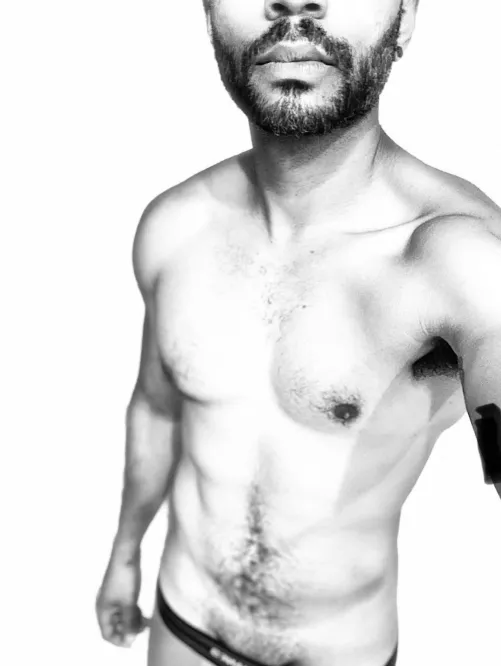 Starting the day with some core work [M]