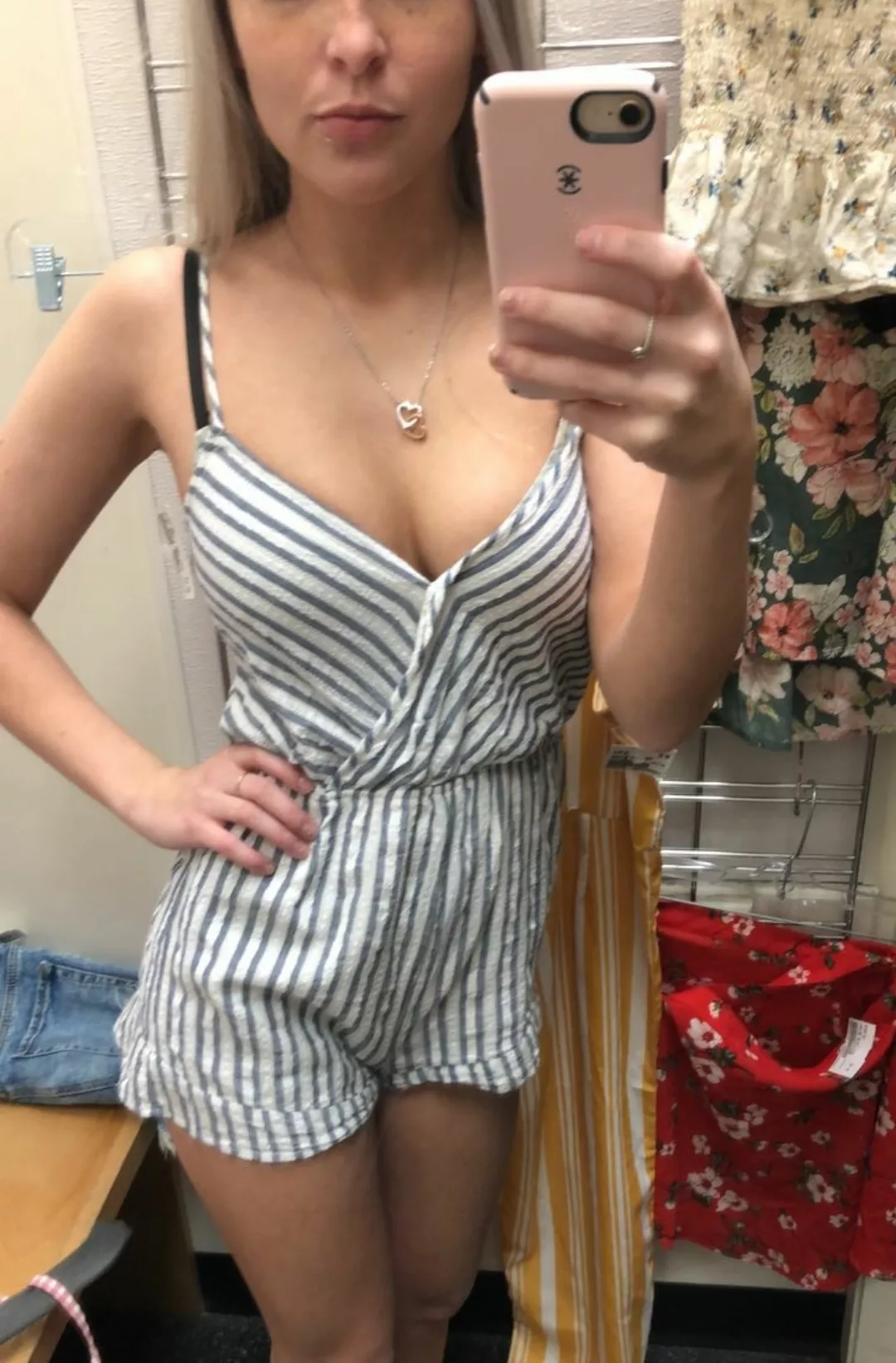 Wanna grab a drink 🍺🥰