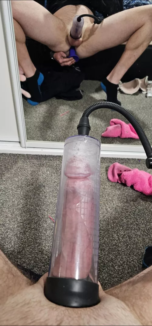 wish my little cock could fill this tube