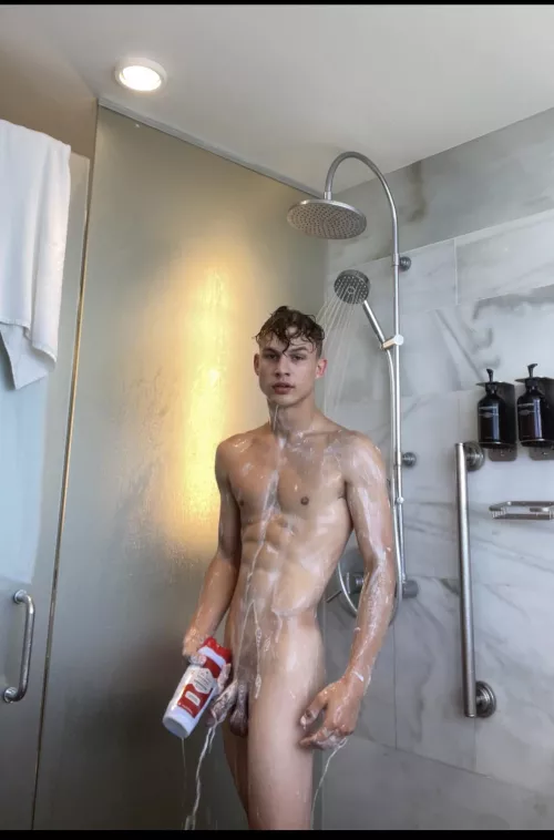 (18) hi I’m new here, what your snap