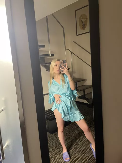 Do you like my long skinny legs