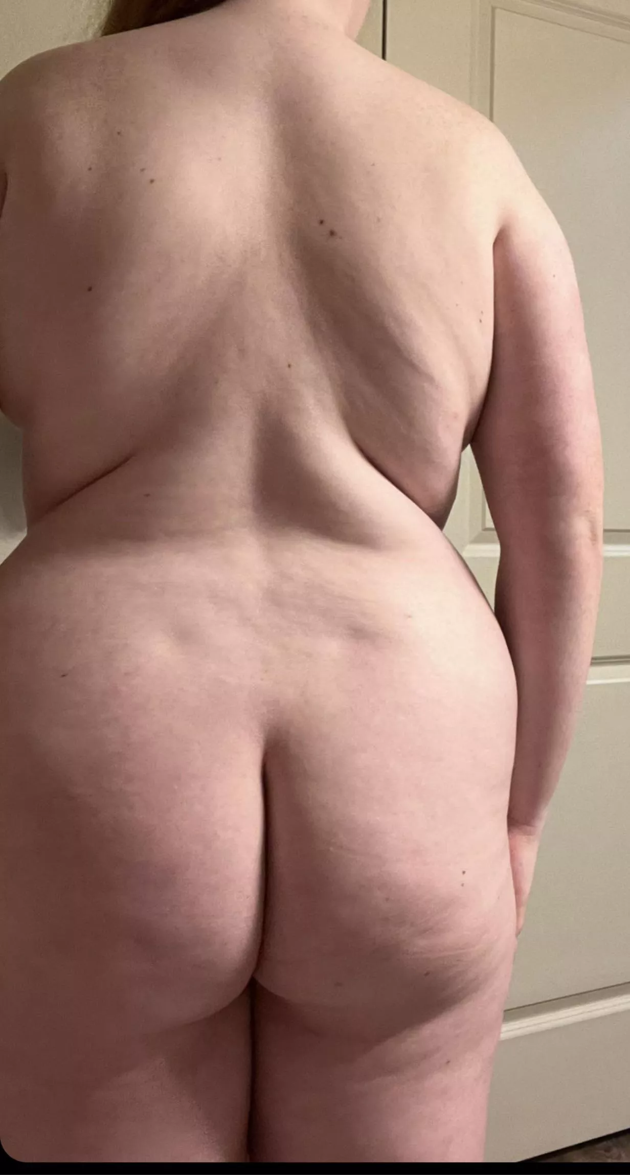 [F] 22, 205, 5’5