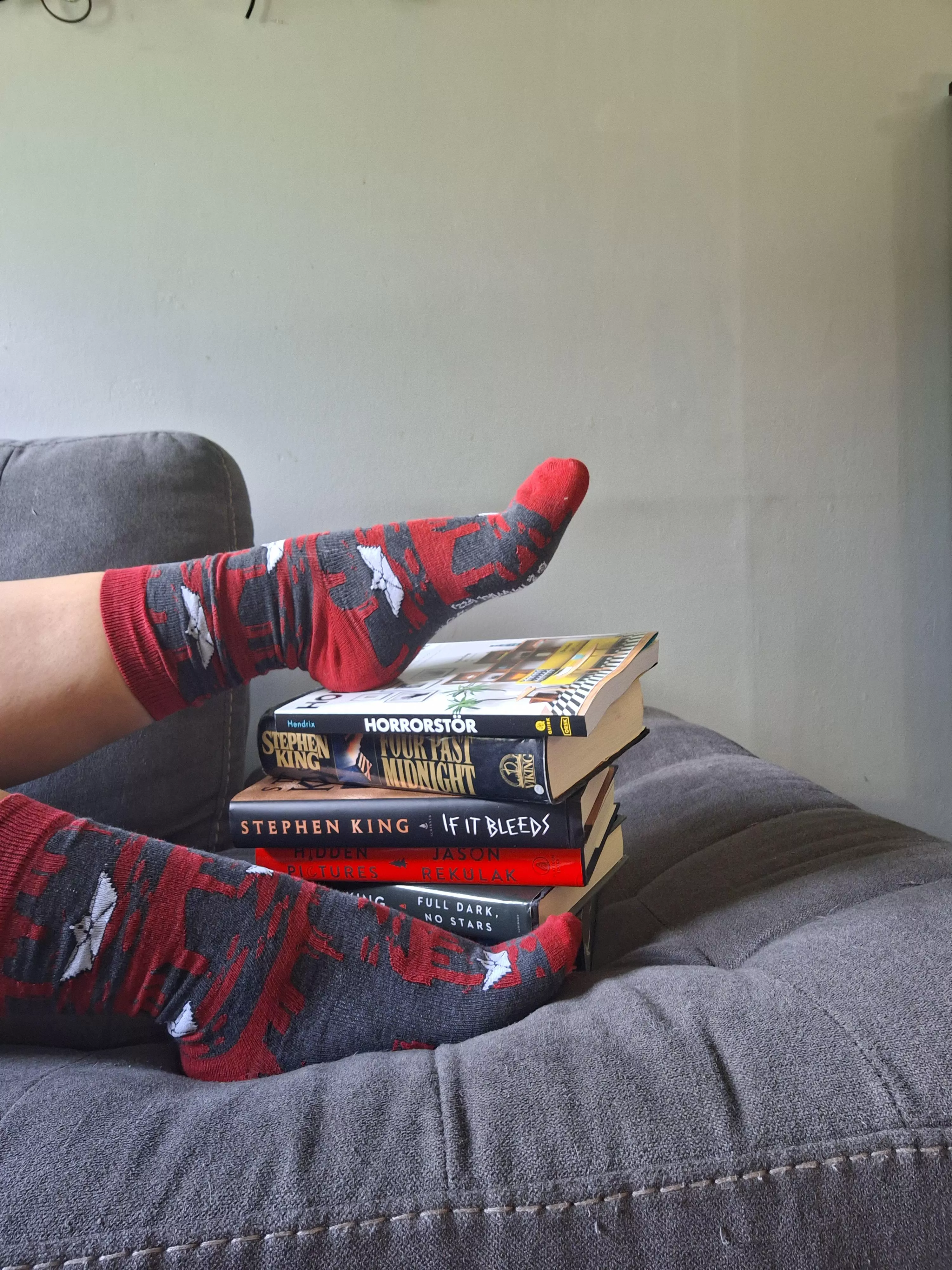 Getting ready for spooky season🎈