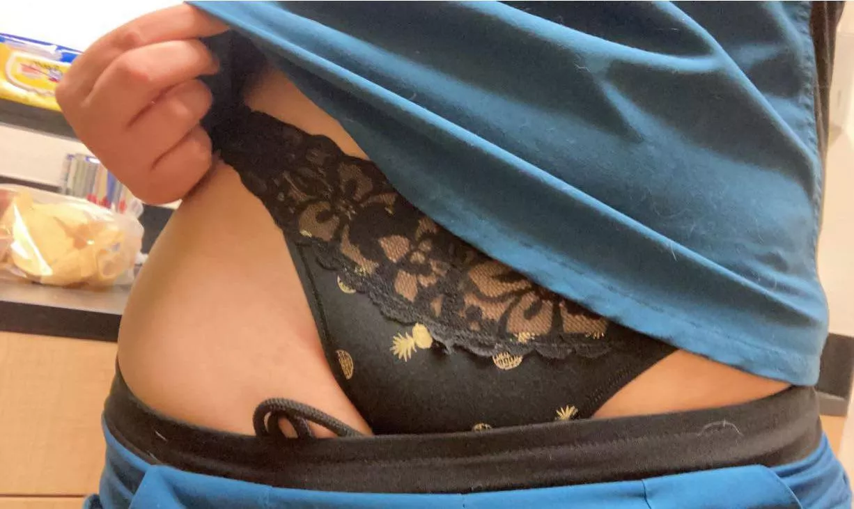 Happy Tuesday from my break room, let’s hope no one catches me (f)