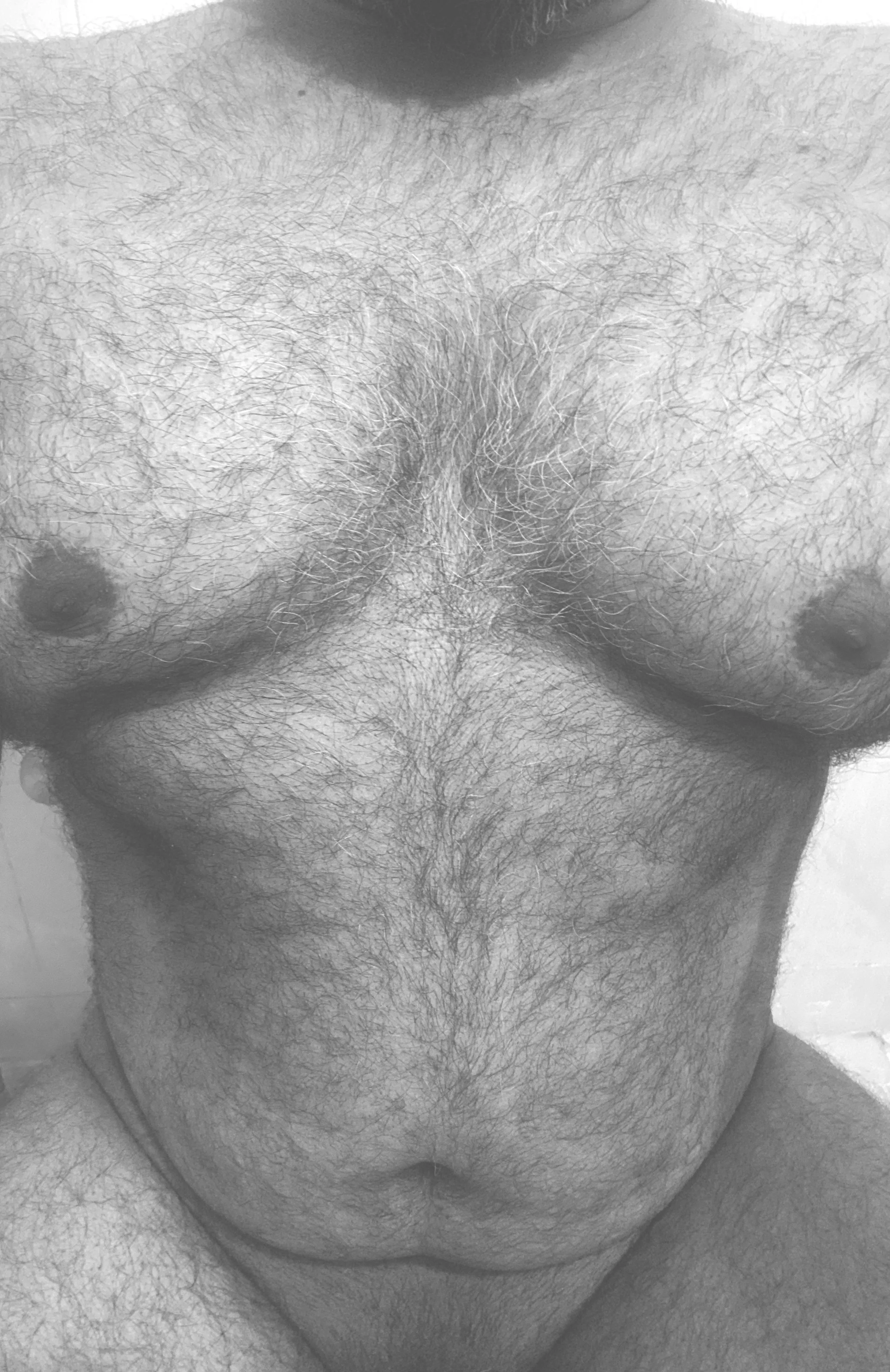 It’s a Velcro 😂 how’s it looking?