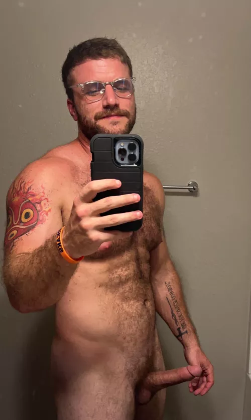 Veins tats and glasses [28]
